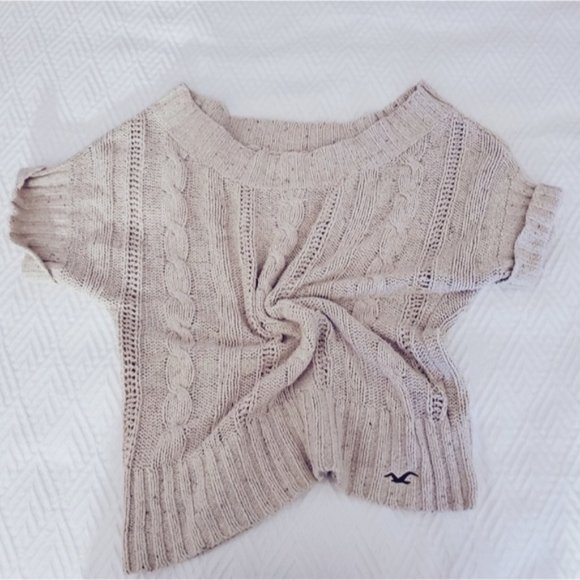 Hollister Rare Off the Shoulder Batwing Sleeve Knit Top- Sandy beige - Picture 2 of 9